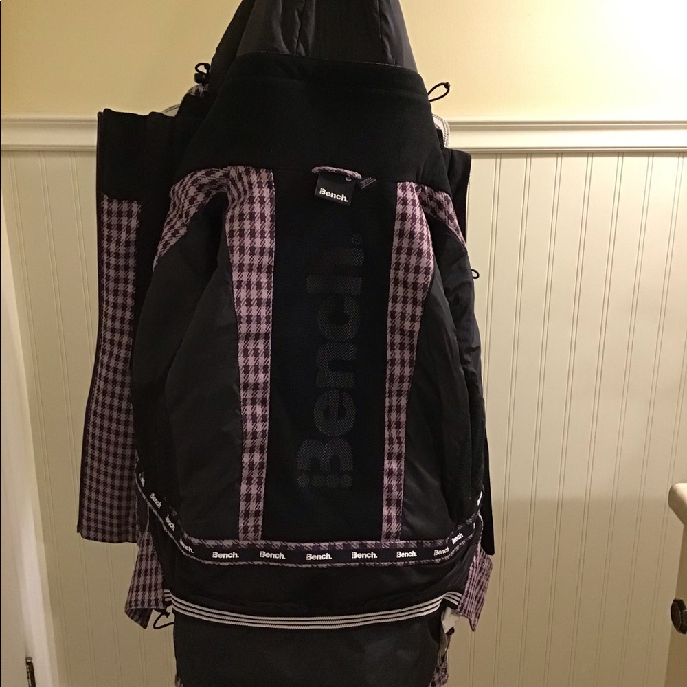 Bench winter jacket - Picture 11 of 14